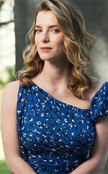 Betty Gilpin